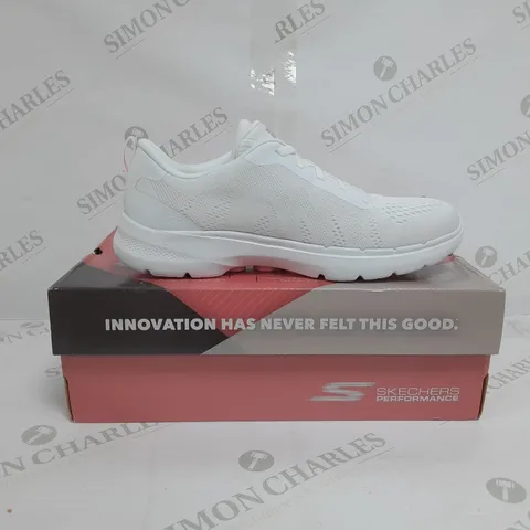 BOXED PAIR OF SKECHERS GO WALK 6 TRAINERS IN WHITE SIZE 5