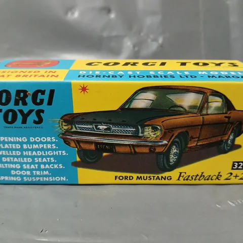 BOXED CORGI TOYS FORD MUSTANG FASTBACK 2+2 - 320