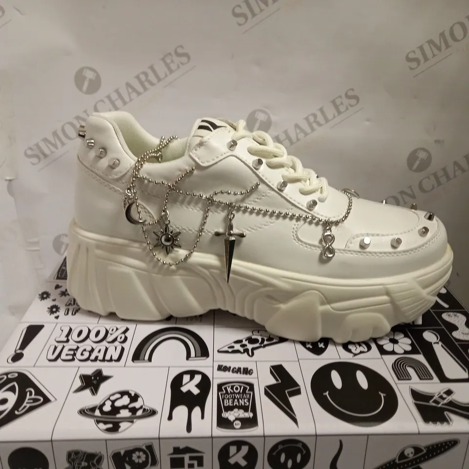 KOI VEGAN JINX WHITE MYSTIC CHARM TRAINERS - SIZE 7