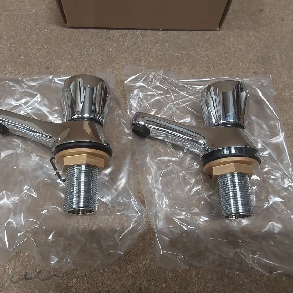 BRAND NEW BOXED LECICO NORTHBURY BATH TAP PAIR