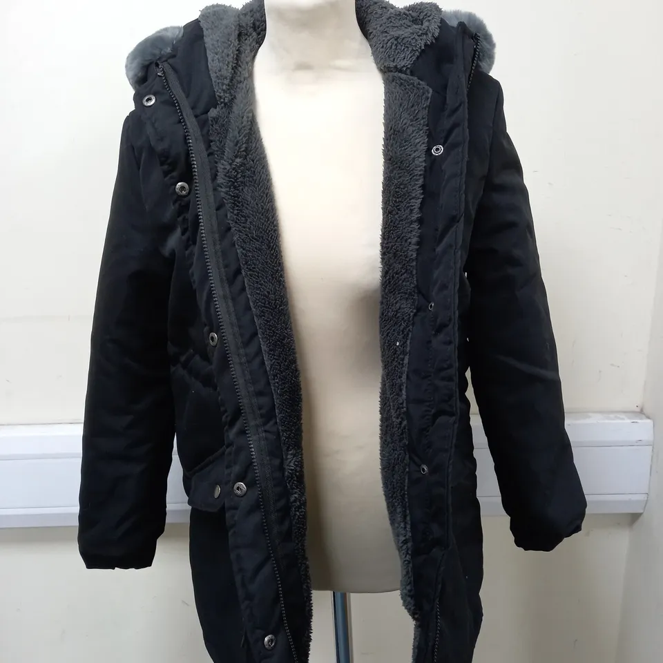 UNBRANDED FUR-LINED WARM COAT SIZE L