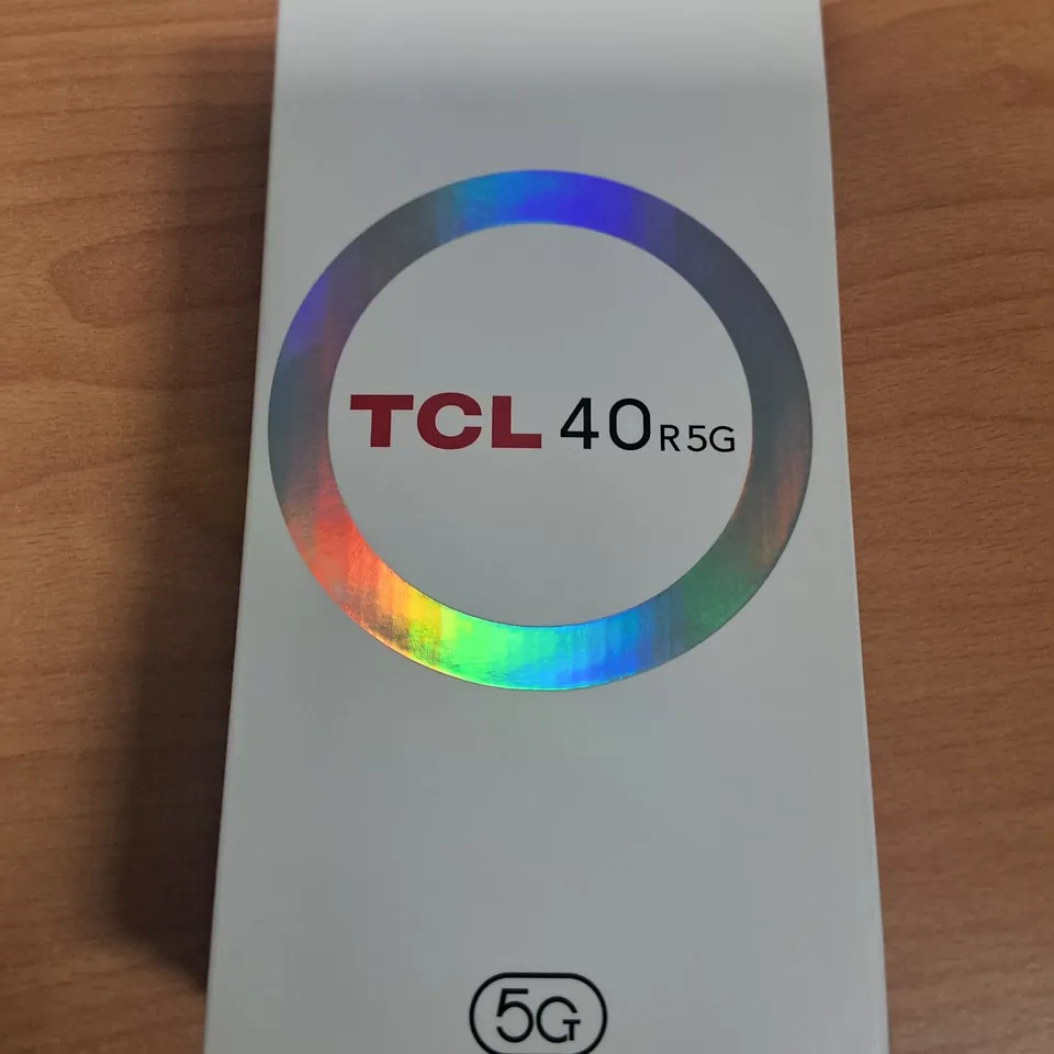 BOXED TCL 40 R5G 64GB IN STARLIGHT BLACK - T771K