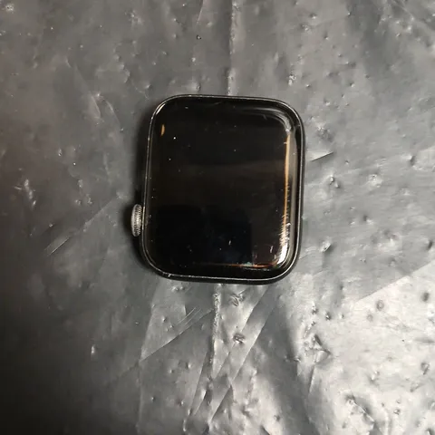 APPLE SERIES 6 SMARTWATCH - NO STRAP