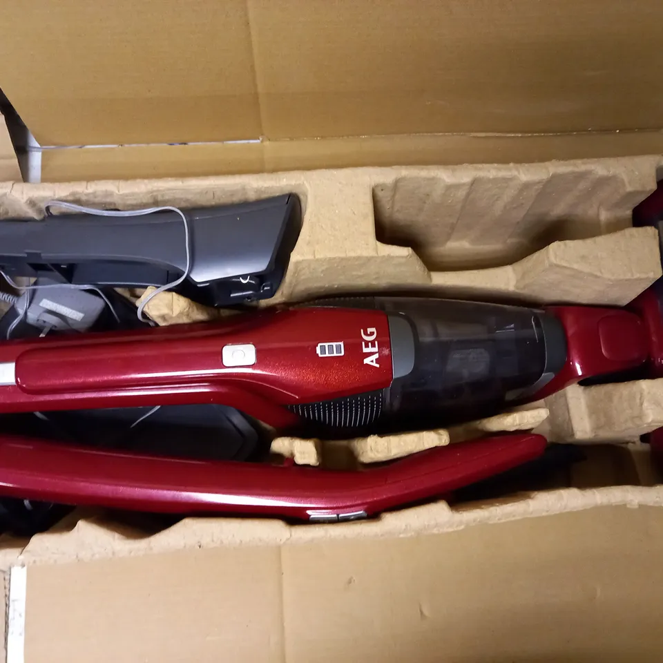 AEG CX7-2-35WR CORDLESS STICK VACUUM CLEANER