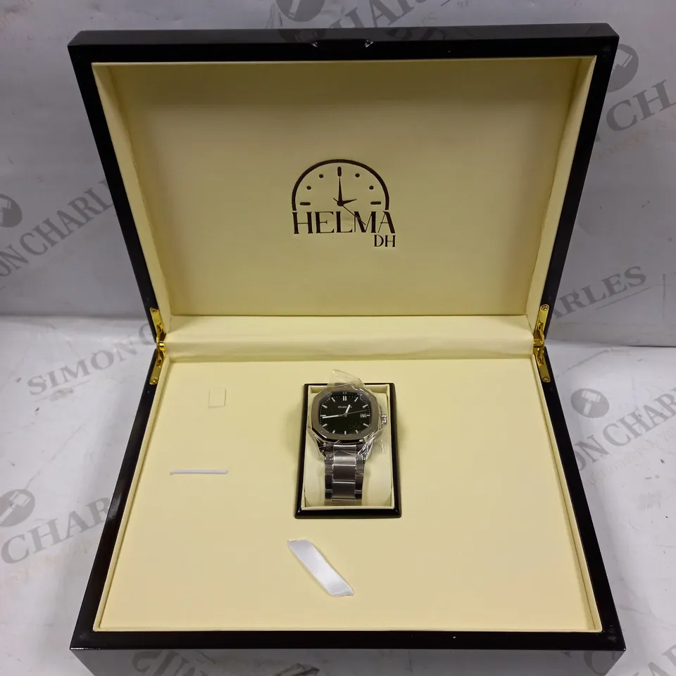 MENS HELMA DH PORTOFINO WATCH – DEEP GREEN TEXTURED DIAL – SAPPHIRE CRYSTAL GLASS -STAINLESS STEEL CASE – 5ATM WATER RESISTANT – HAND ASSMBLED