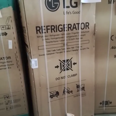 BOXED LG GMF960EV4E AMERICAN FRIDGE FREEZER IN ESSENCE BLACK STEEL WITH WATER PLUMBED FROST FREE