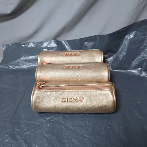 3 X SIGMA BEAUTY BAG CONTAINING 3 BRUSH SET 
