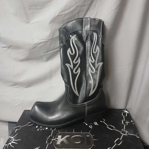 KOI CRYPTEK MEN'S SNUB NOSE TALL COWBOY BOOTS – BLACK, UK 11 