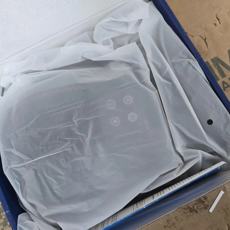 BOXED HEATED MASSAGE BELT