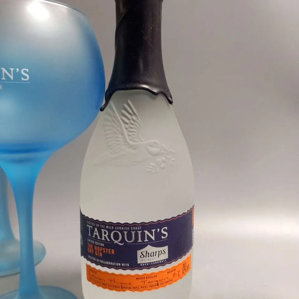 TARQUIN'S CORNISH GIN GIFT SET, COMPRISING, SICILIAN LEMON & CALABRIAN BERGAMOT GIN, LIMITED EDITION THE HOPSTER DRY GIN & PAIR GLASSES 