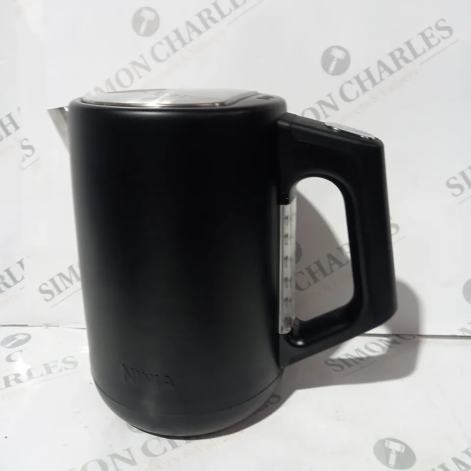 BOXED NINJA PERFECT TEMPERATURE KETTLE KT200UK