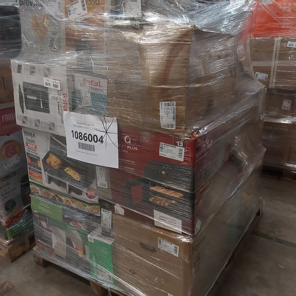 PALLET OF APPROXIMATELY 32 UNPROCESSED RAW RETURN HOUSEHOLD AND ELECTRICAL GOODS TO INCLUDE;
