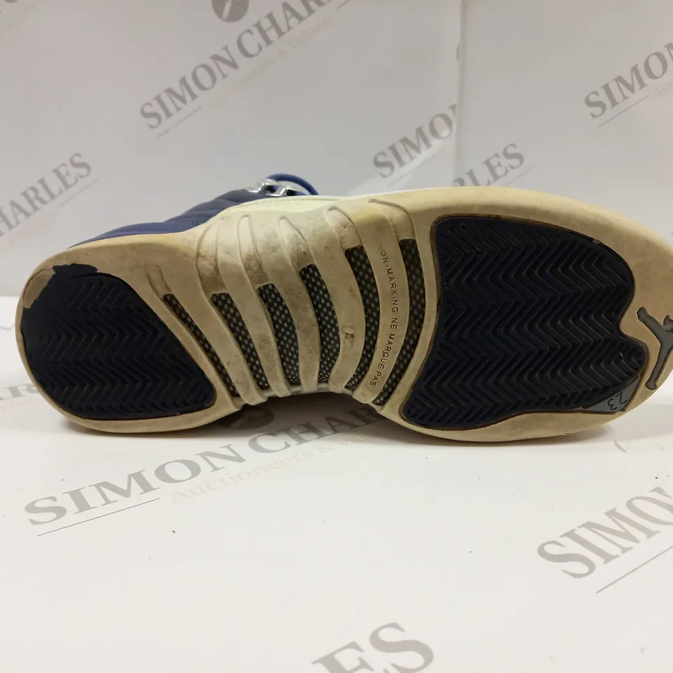PAIR OF NIKE DB5595-404 AIR JORDAN 12 KIDS TRAINERS UK SIZE 6