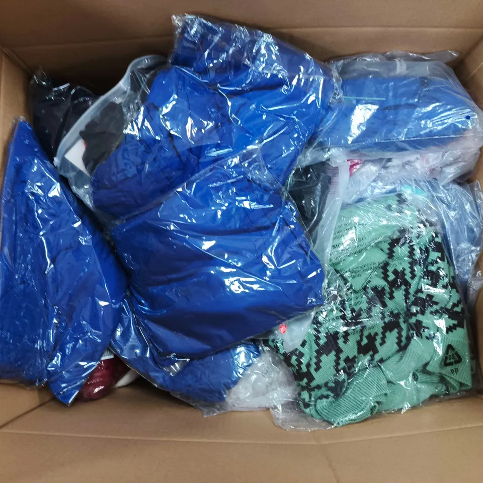 APPROXIMATELY 30 ASSORTED CLOTHING ITEMS IN VARIOUS SIZES, STYLES & COLOURS TO INCLUDE BRANDS SUCH AS & MAISI, MUDFLOWER, LA MAREY, ETC - COLLECTION ONLY