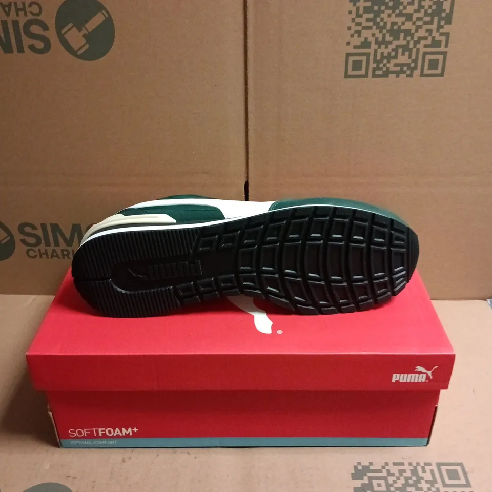 BOXED PAIR OF PUMA ST RUNNER V4 NL TRAINERS IN DARK MYRTLE GREEN - 9