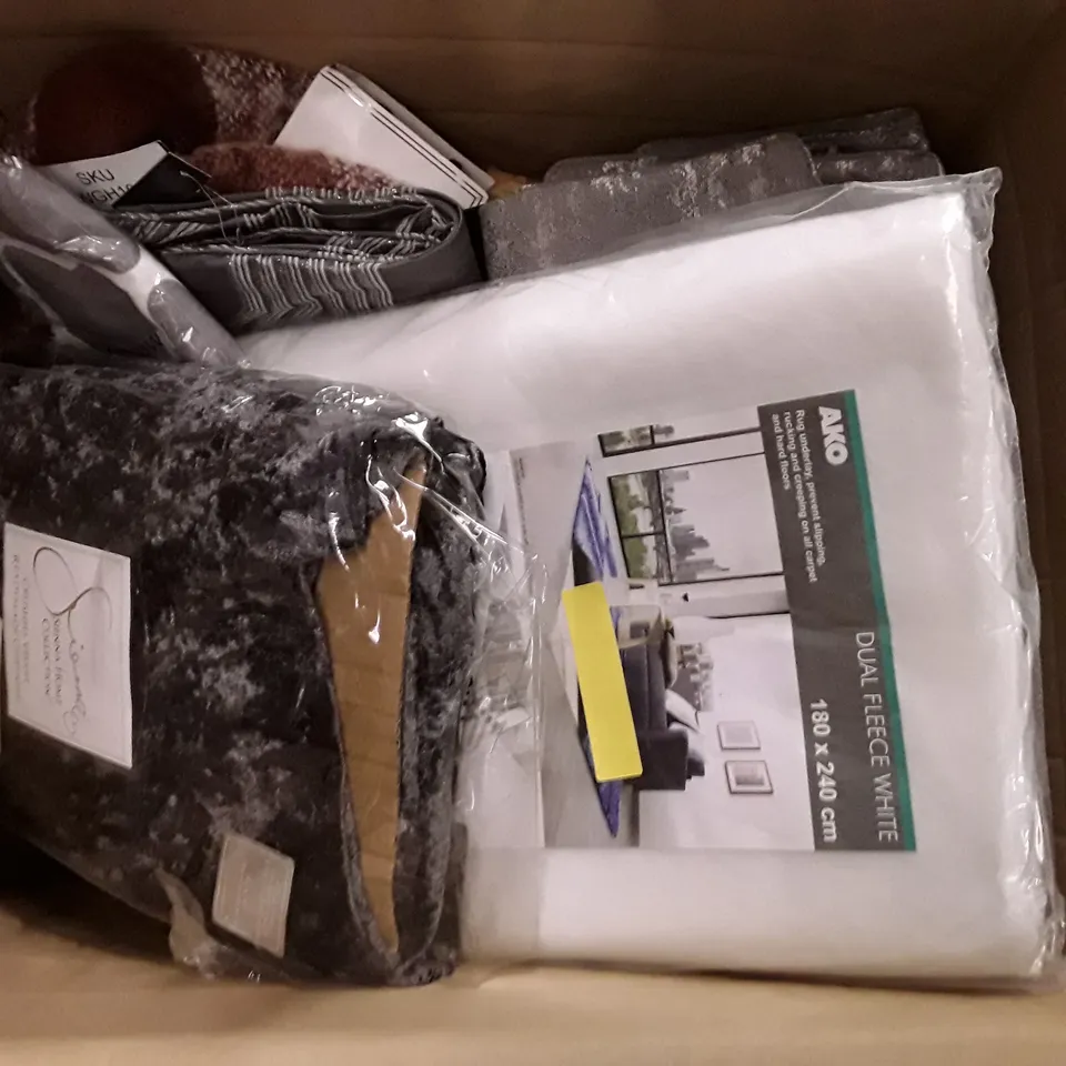 BOX CONTAINING ASSORTED TEXTILE PRODUCTS INCLUDING RUG UNDERLAY, CUSHION COVERS & CURTAINS