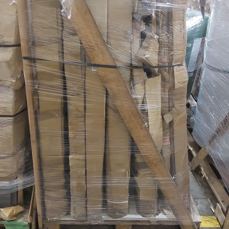 PALLET CONTAINING APPROXIMATELY 12x BATHSTORE TALL STORAGE BATHROOM UNITS