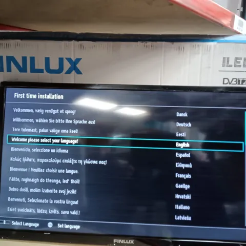 BOXED FINLUX 32-FHD-4220 32" HD READY LED TV FREEVIEW HD USB RECORD BLACK