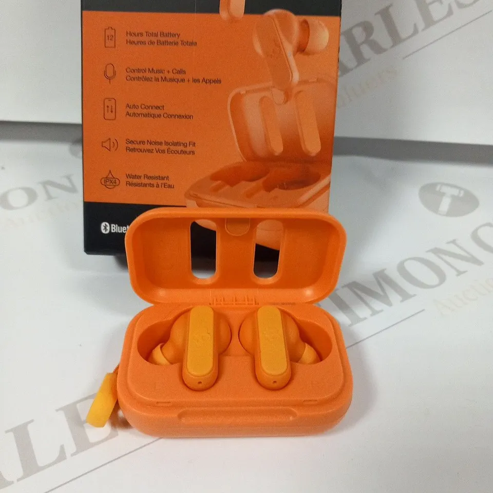 BOXED SKULLCANDY MINI AND MIGHTY DINGE TRUE WIRELESS EARBUDS