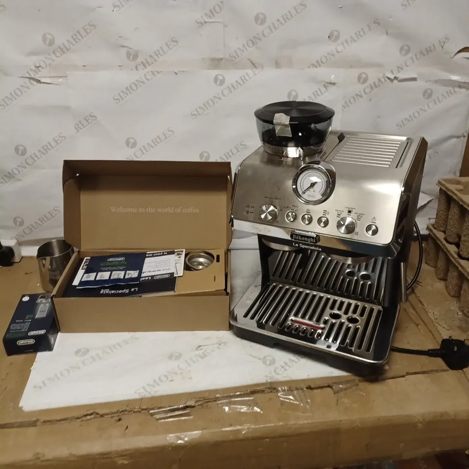 DELONGHI PREMIUM PUMP ESPRESSO MACHINE  RRP £549