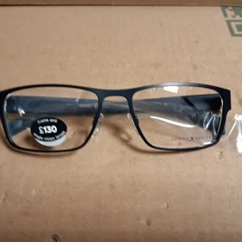 UNBOXED TOMMY HILFIGER BLUE FRAMED GLASSES