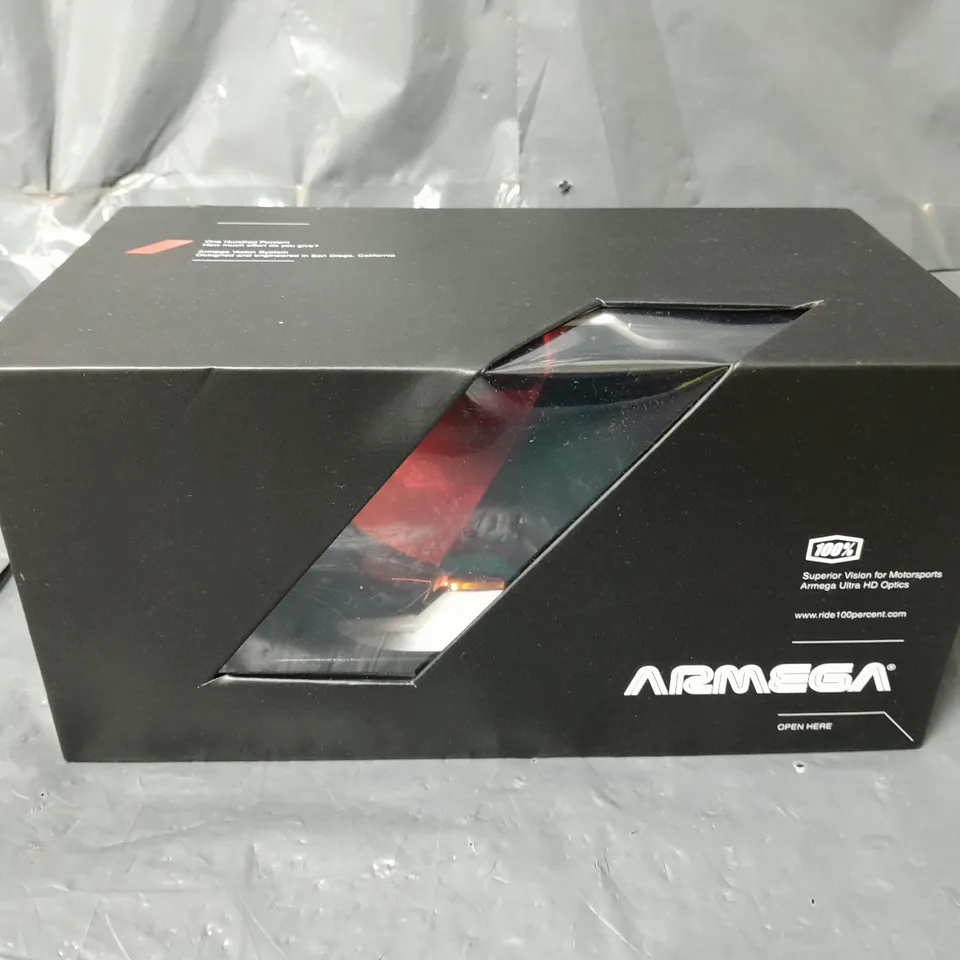 BOXED ARMEGA GOGGLE LIGHTSABER - MIRROR RED LENS