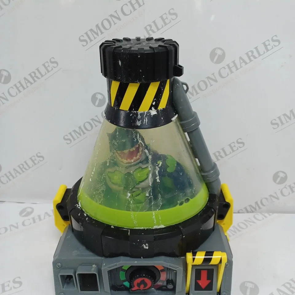BEAST LAB SHARK BEAST CREATOR  RRP £34.99