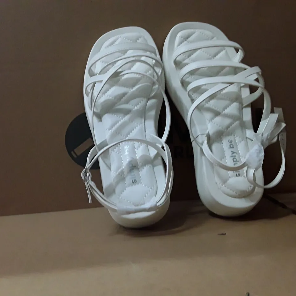 BOXED BRAND NEW SIMPLY BE PHOEBE EX WIDE SCANDALS SIZE 8 WHITE COLOUR APPROXIMATELY 6 PAIRS