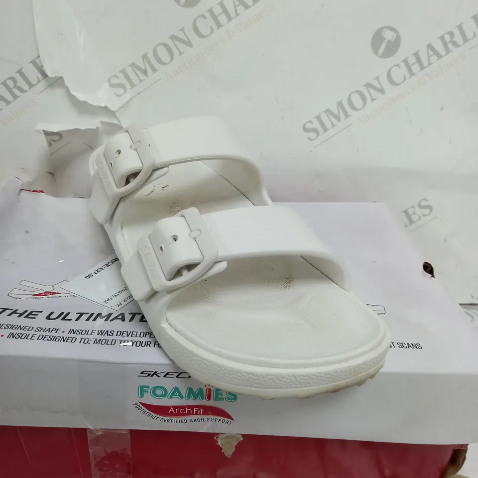 SKECHERS ARCH FIT FOAMIES SLIDE SANDAL SIZE 6