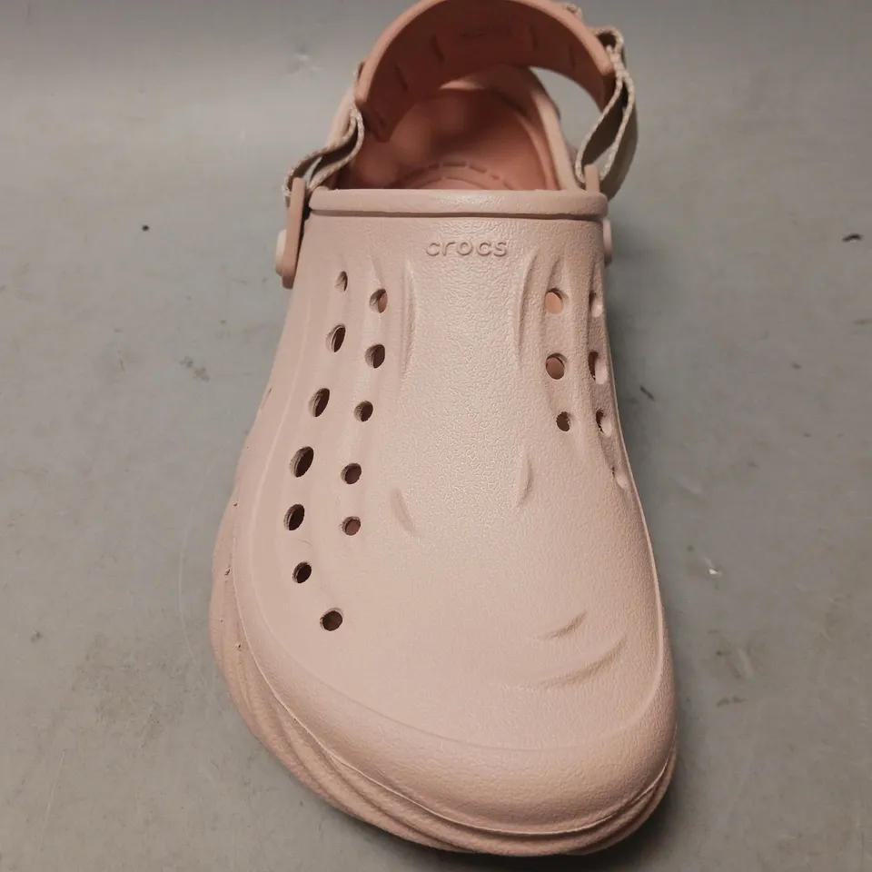 PAIR OF CROCS ECHO CLOGS IN PINK UK SIZE M6/W7
