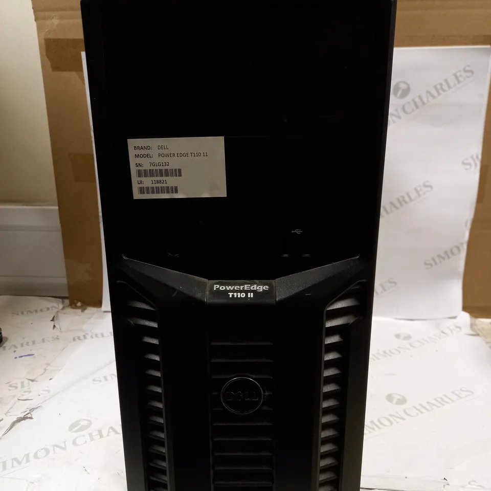 DELL POWER EDGE T110 11 DESKTOP PC
