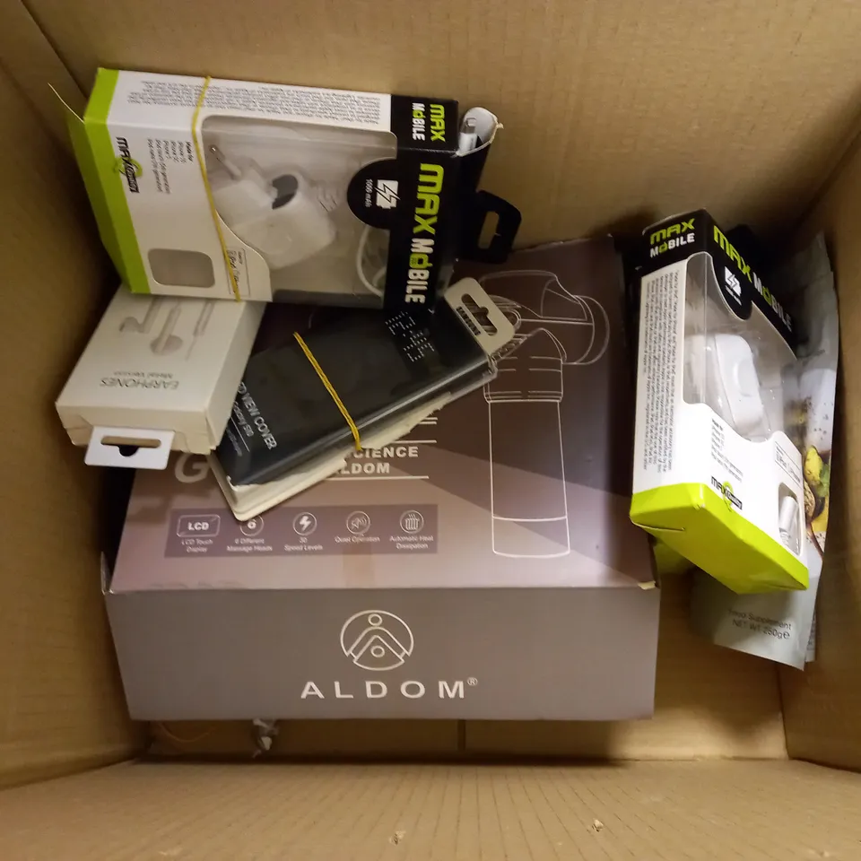 LOT OF 7 ORTED ITEMS TO INCLUDE MAX MOBILE TRAVEL CHARGER, LED VIEW COVER FOR GALAXY S10, LEAN SUPERFOOD TOPPER MEDITERRANEAN STYLE, ETC