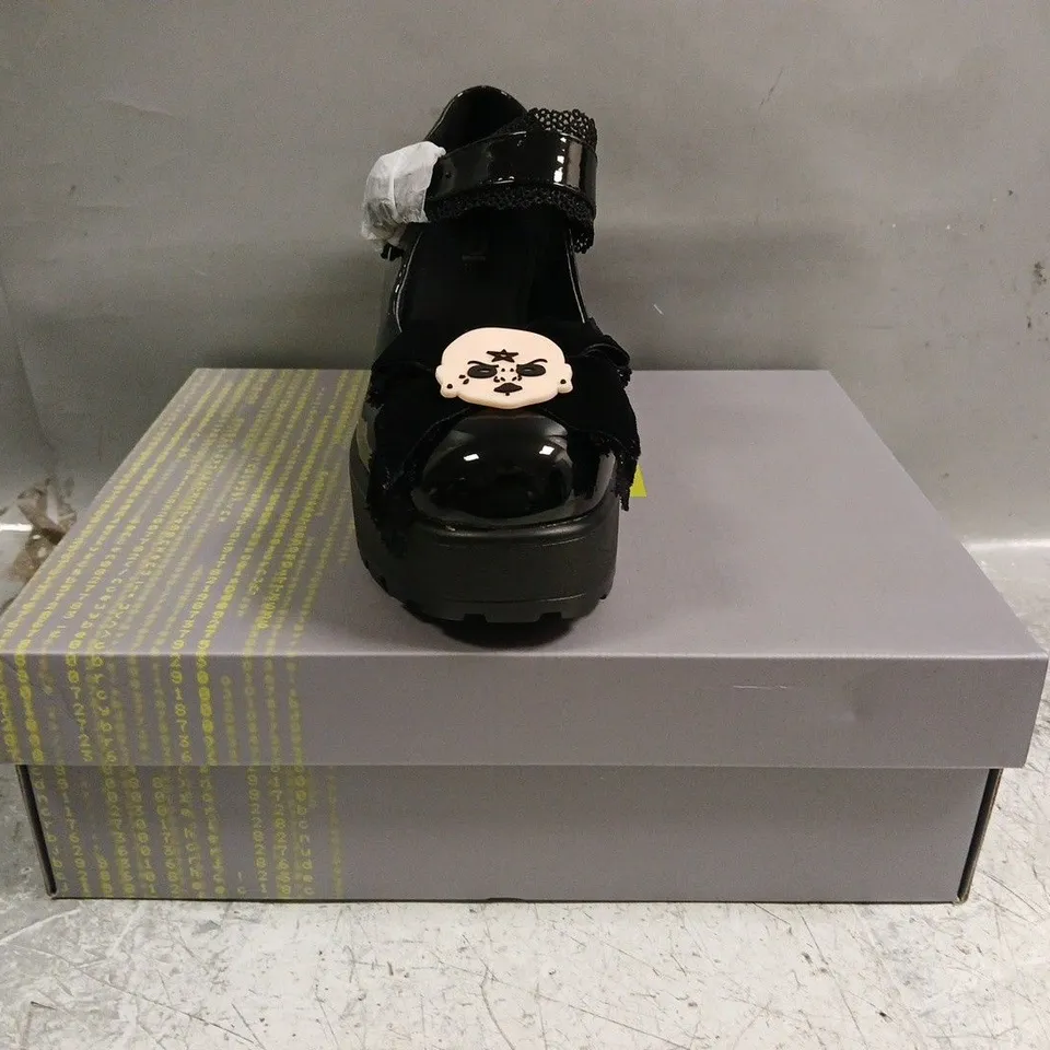 BOXED PAIR OF KOI TIRA GOTHIC MARY JANES WITCH BABY EDITION IN BLACK SIZE UK 6