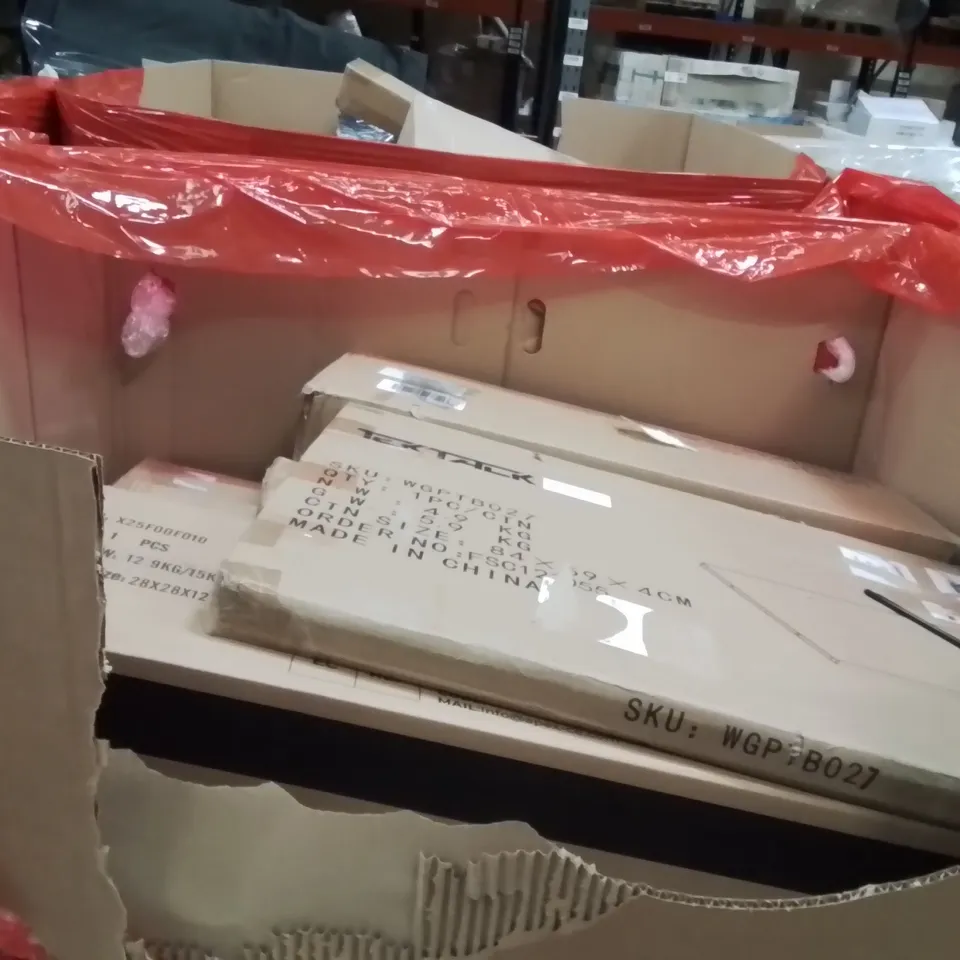 PALLET OF ASSORTED HOUSEHOLD GOODS AND PRODUCTS TO INCLUDE;TOILET AUGER,FULL LENGTH MIRROR,FLEXIBLE SOLAR PANEL