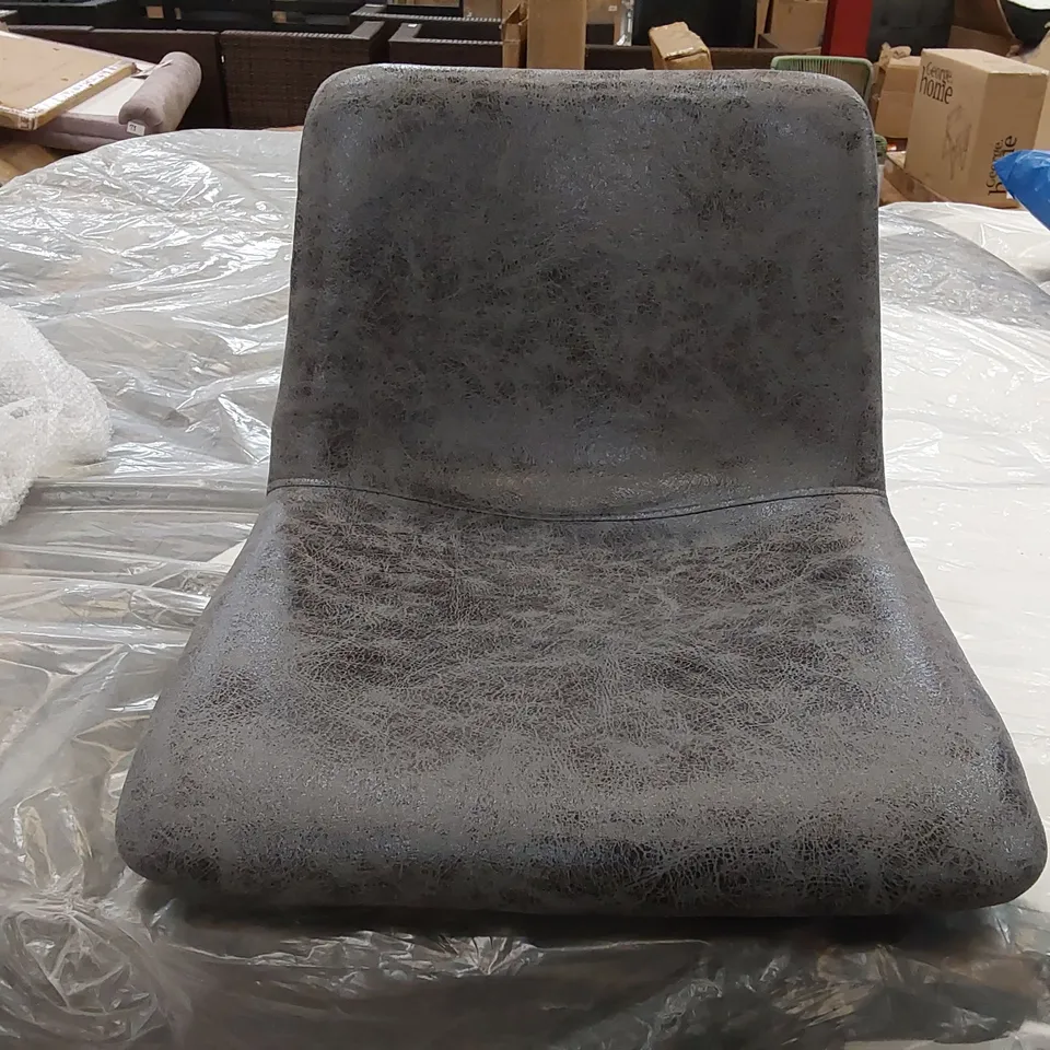 BOXED SET OF 2 FAUX LEATHER BAR STOOLS (1 BOX)