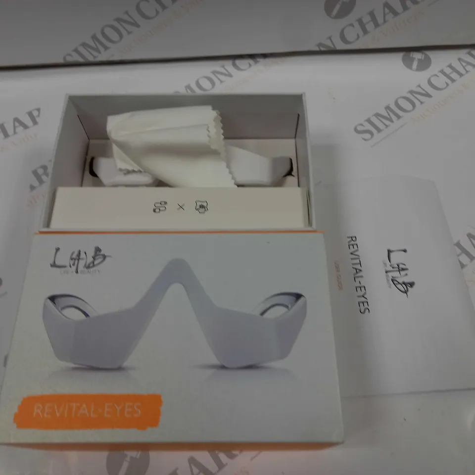 BOXED LAB REVITAL EYE LED+ MICRO CURRENT EYE