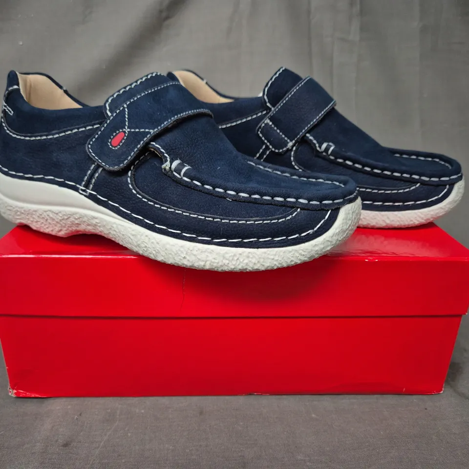 BOXED PAIR OF WOLKY ROLL STRAP SHOES IN DENIM BLUE EU SIZE 39