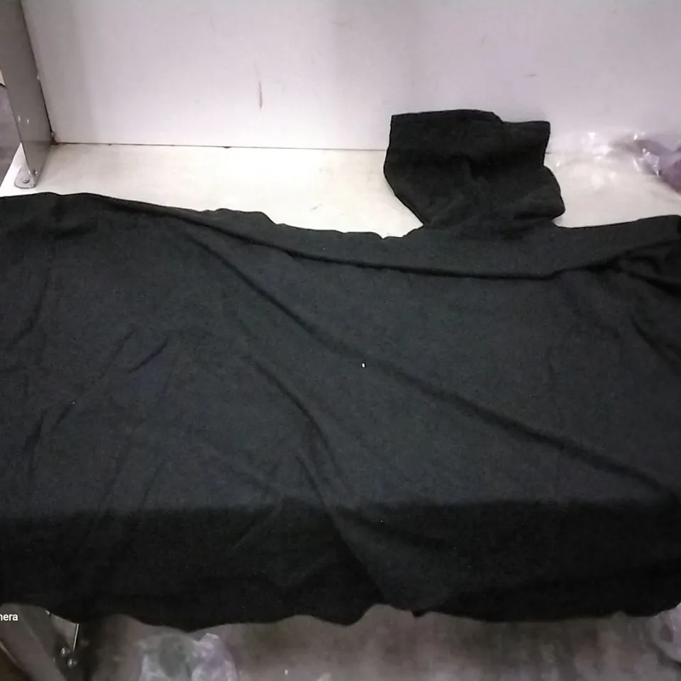 BOX OF APPROXIMATELY 10 HALSTON BLACK DOUBLE FACE PONCHO COAT - SIZE S/M