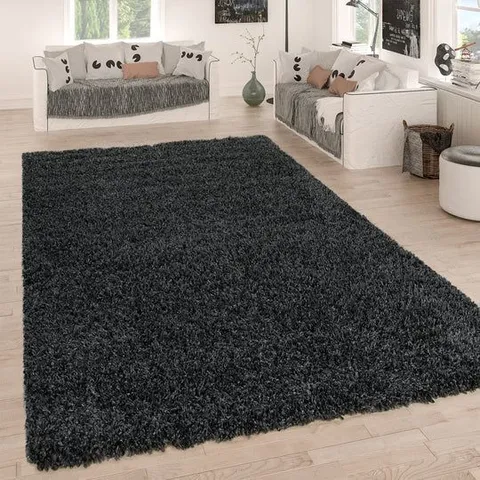 BRAND NEW BAGGED PACO HOME 450 TRIP IN ANTHRACITE - 70 x 140cm
