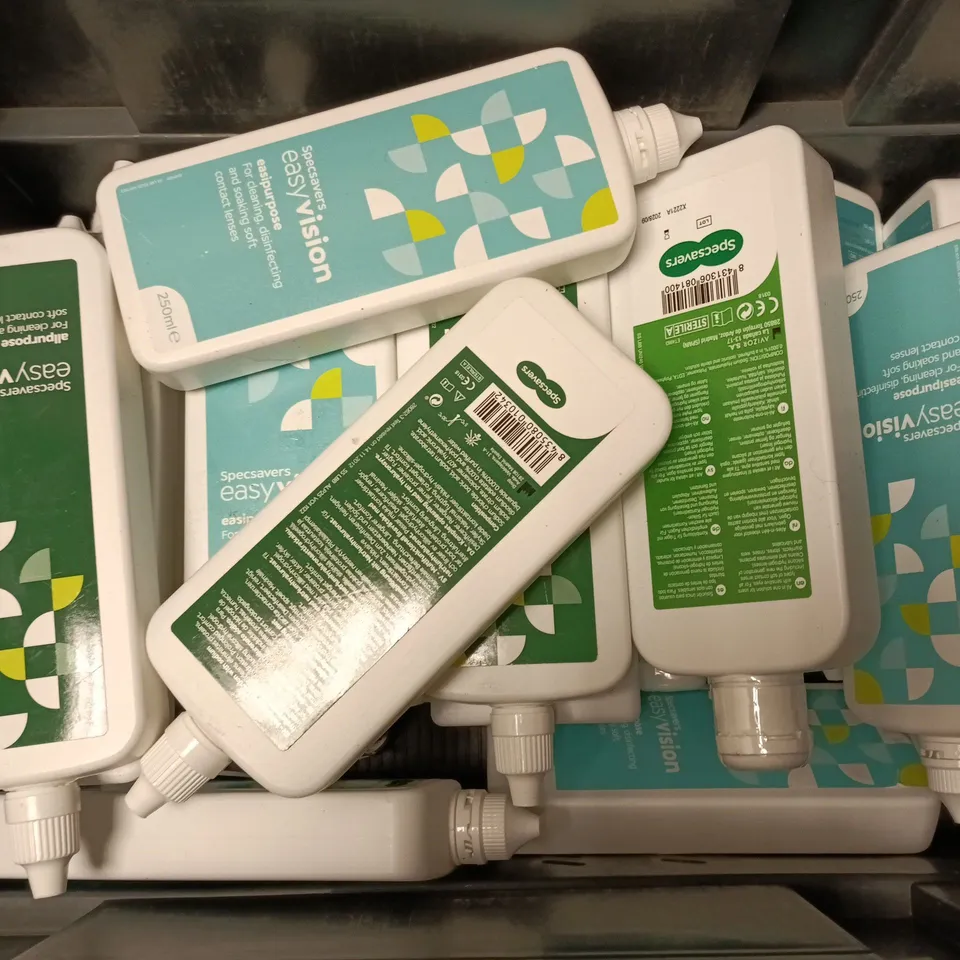 APPROXIMATELY 15 ASSORTED EYECARE & HEALTHCARE PRODUCTS TO INCLUDE SPECSAVERS EASYVISION ALLPURPOSE, EYEEXPERT ALL-IN-1, SPECSAVERS EASYVISION EASIPURPOSE, ETC - COLLECTION ONLY