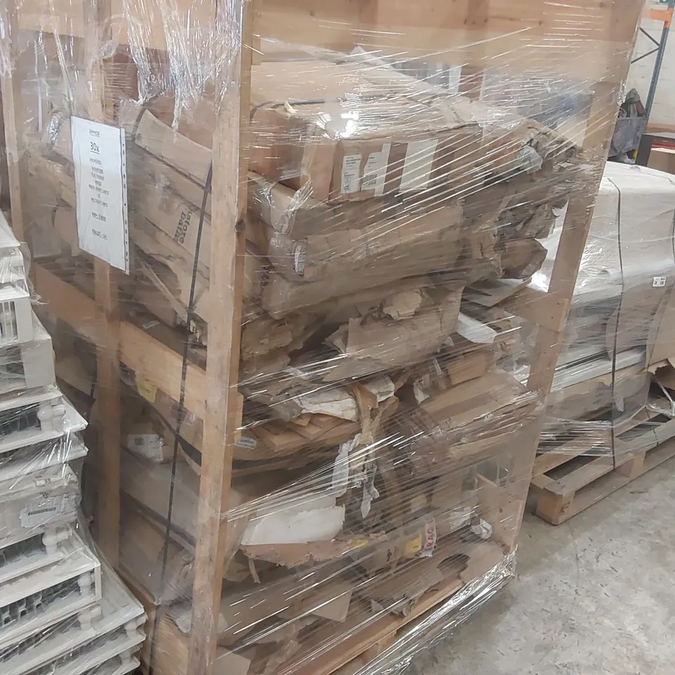 PALLET CONTAINING APPROXIMATELY 30x BATHSTORE FLAT PACKED MIXED BASIN VANITY UNITS & WC TOILET UNITS