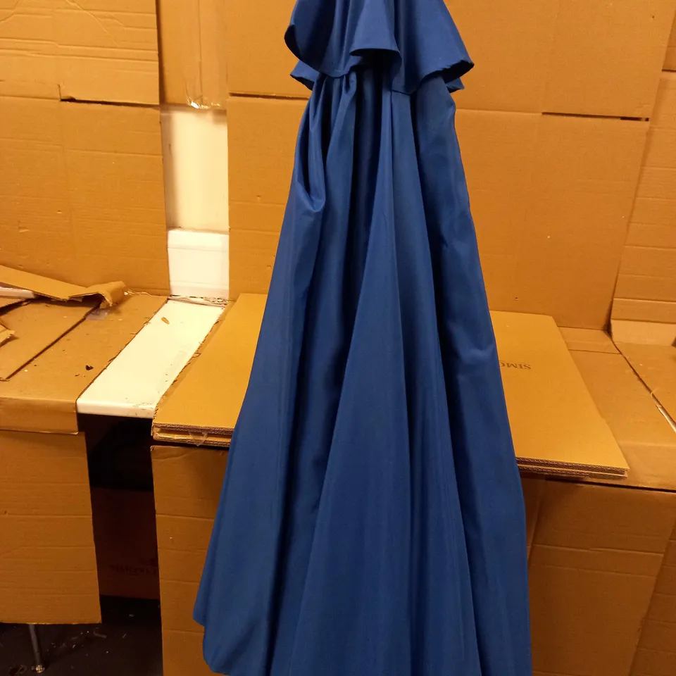 INNOVATORS EASY UP 2.7M UMBRELLA