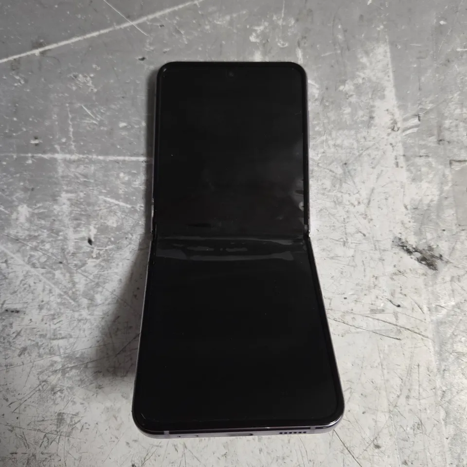SAMSUNG GALAXY FLIP - MODEL UNSPECIFIED
