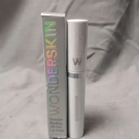 WONDERSKIN ALL DAY LIP STAIN – LIP COLOUR, BOXED