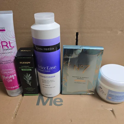 APPROXIMATELY 15 ASSORTED HEALTH & BEAUTY PRODUCTS TO INCLUDE JELLY , NO.7 AND JOHN FRIEDA 