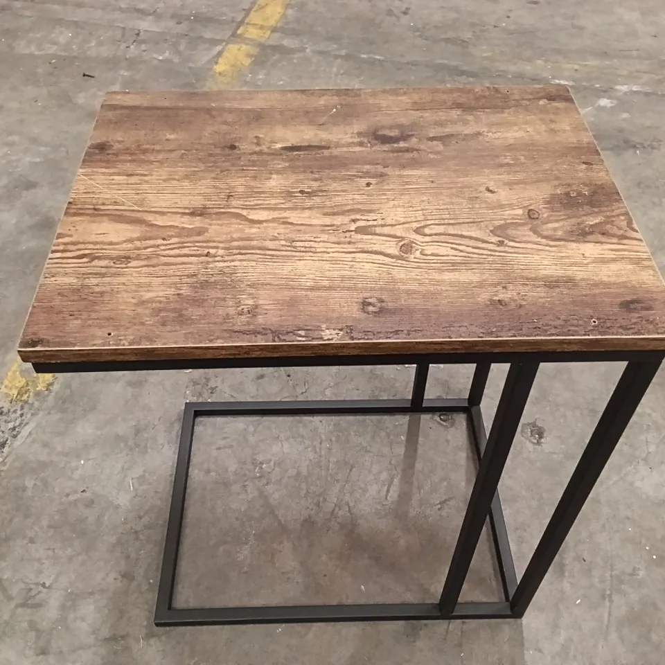 DESIGNER BROWN WOODEN TABLE