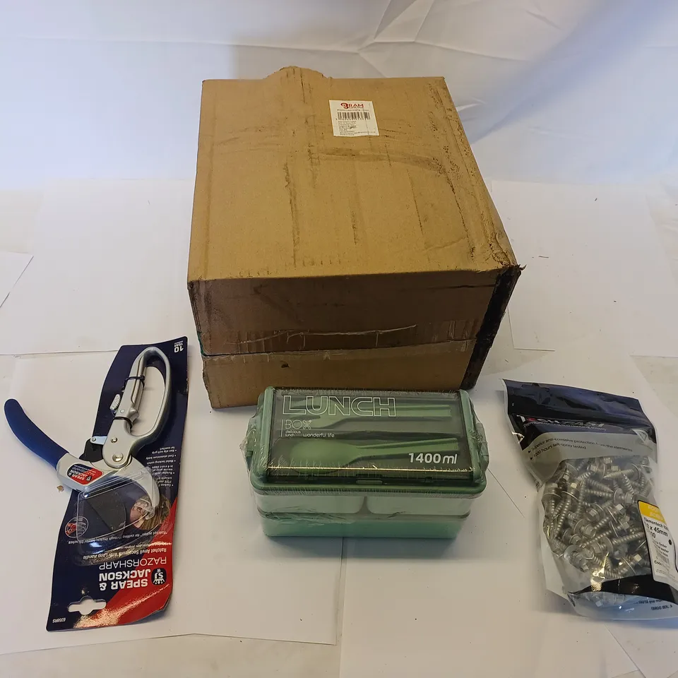 APPROXIMATELY 4 ASSORTED BRAND NEW BOXED PRODUCTS TO INCLUDE;