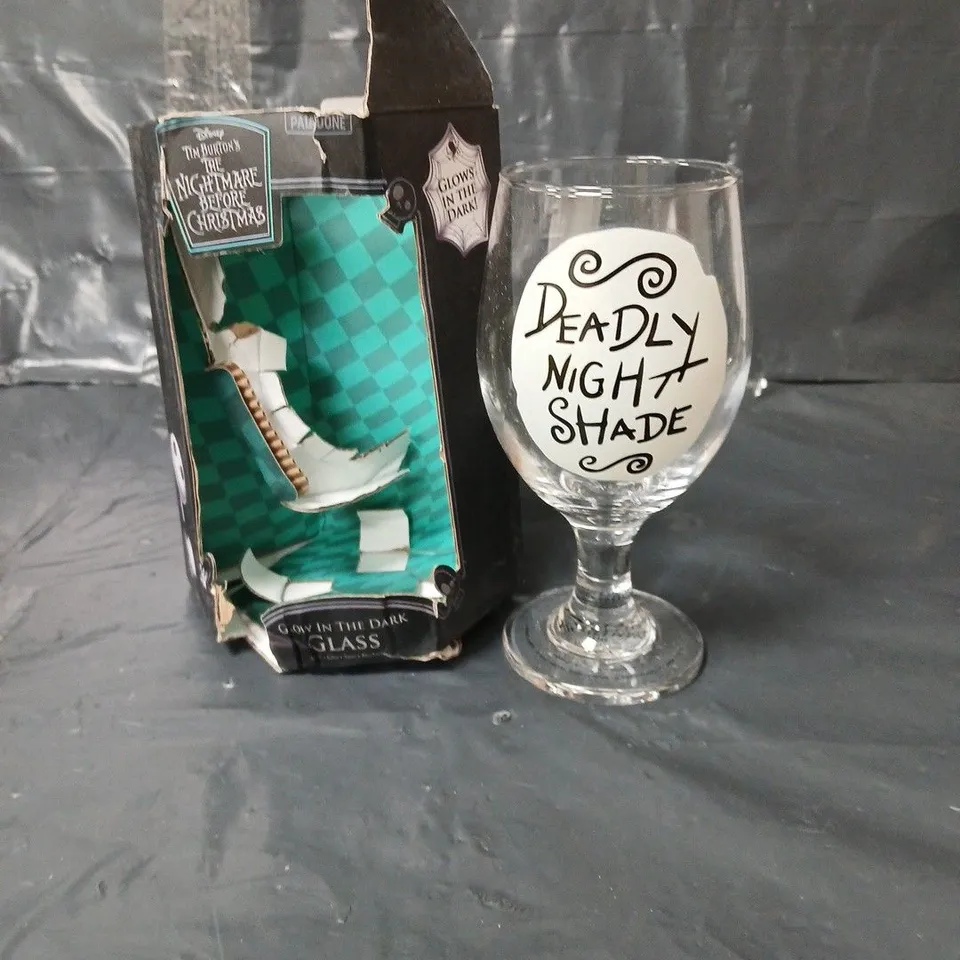 A NIGHTMARE BEFORE CHRISTMAS GLOW IN THE DARK GLASS