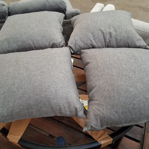 SET OF 4 OUTDOOR FURNITURE CUSHIONS - GREY