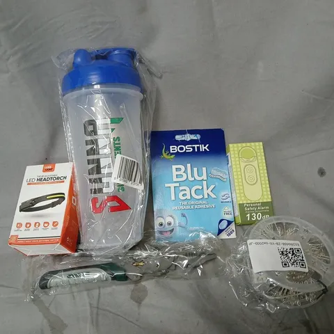 APPROXIMATELY 12 ASSORTED HOUSEHOLD ITEMS TO INCLUDE SUNNA SUPPLEMENTS GYM BOTTLE, BLU TACK, PERSONAL SAFETY ALARM, ETC